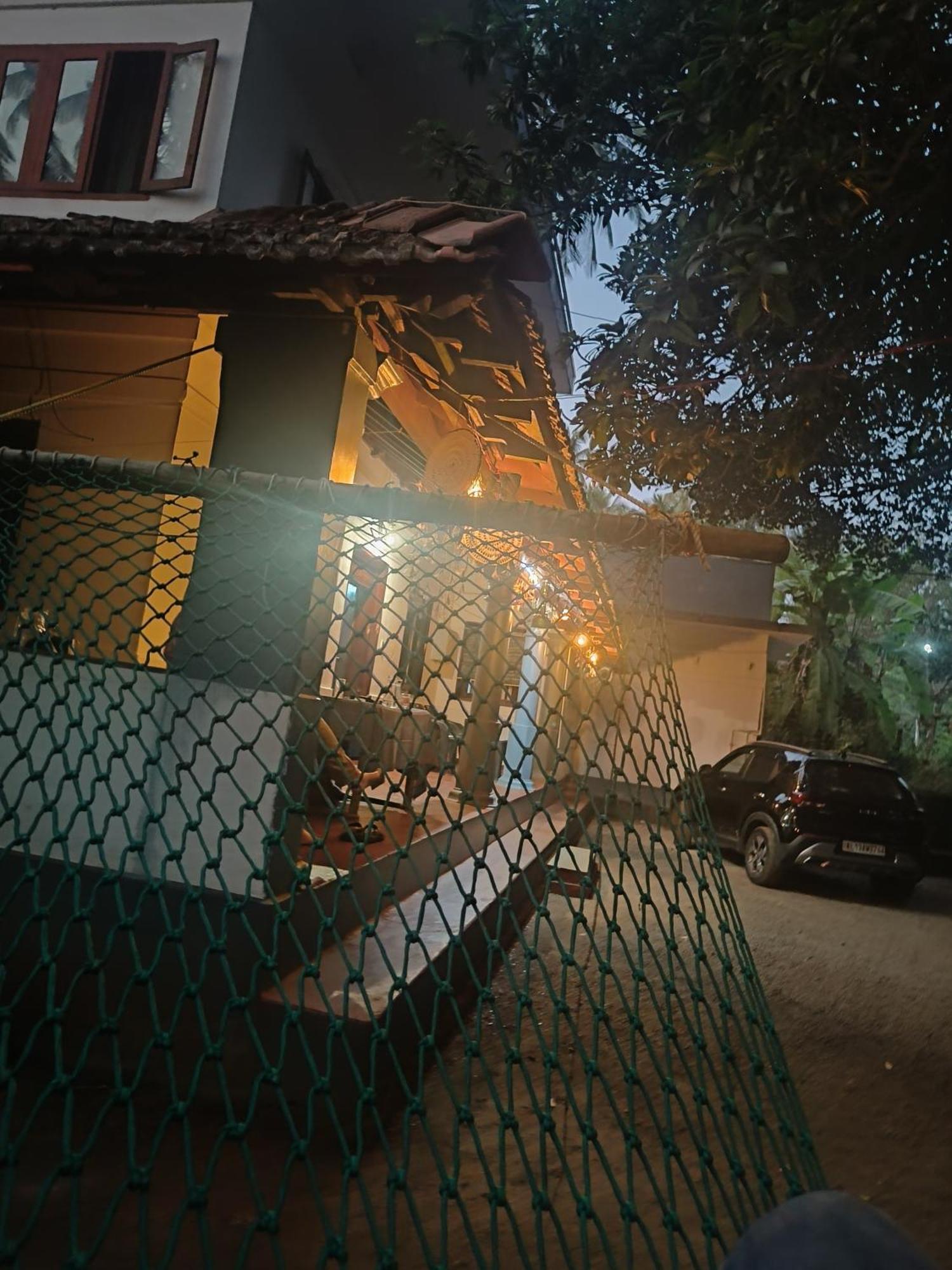 Perch Next Door Cananor Exterior foto