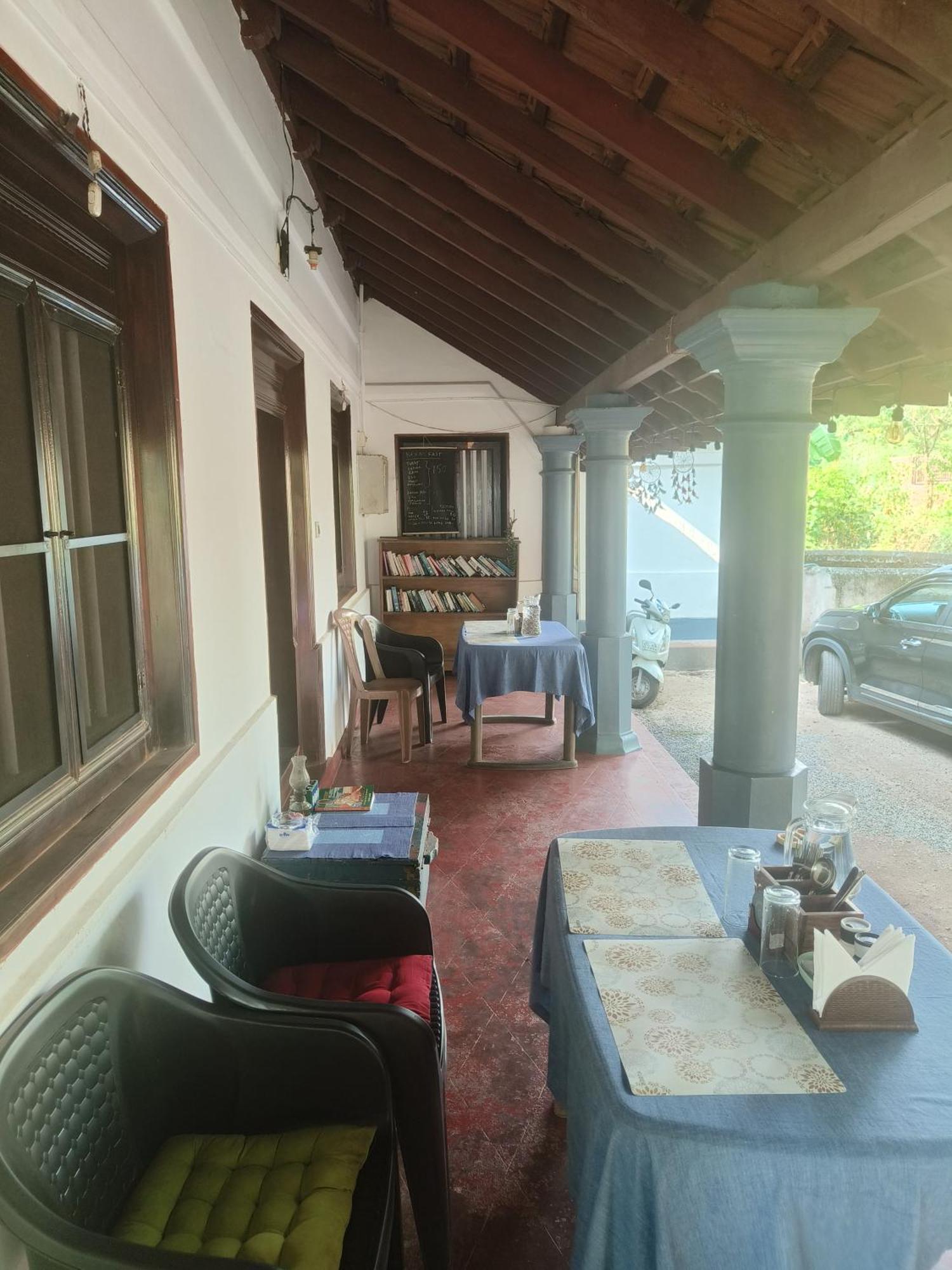 Perch Next Door Cananor Exterior foto